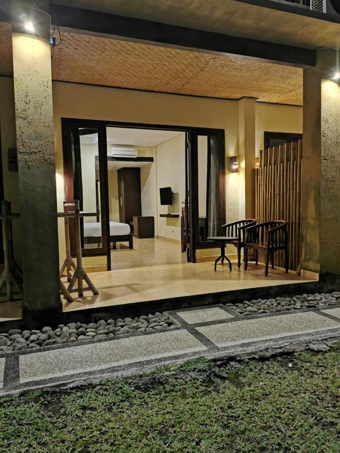 Dalia Budget Hotel Senggigi Luaran gambar