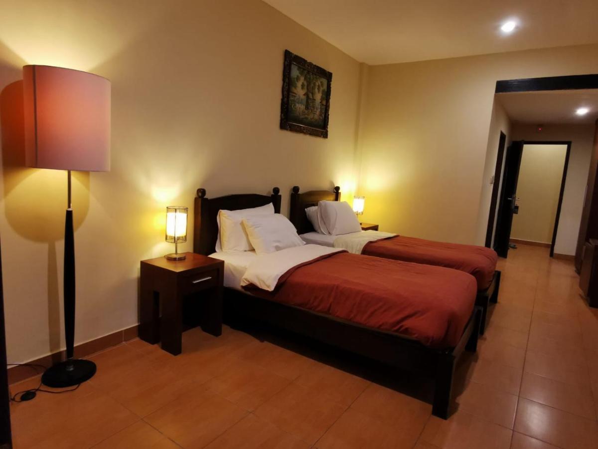 Dalia Budget Hotel Senggigi Luaran gambar
